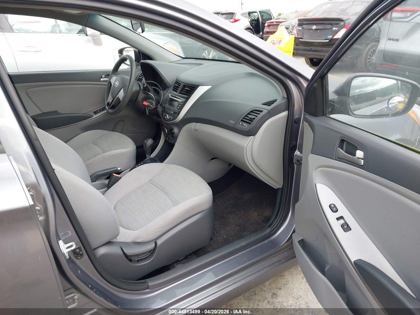 2016 Hyundai Accent Se