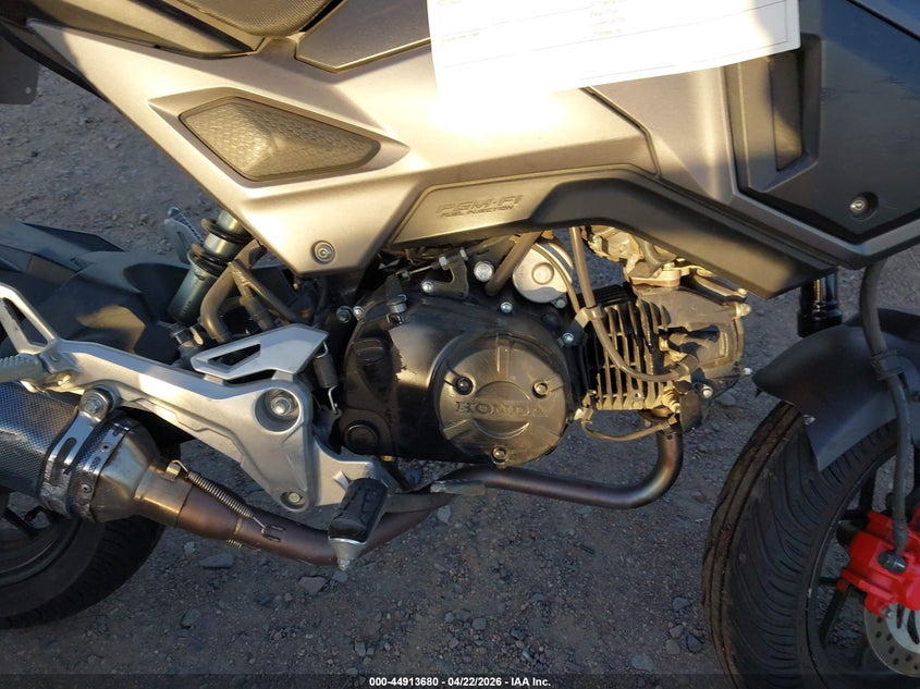 VIN MLHJC6114H5204222 2017 HONDA GROM 125