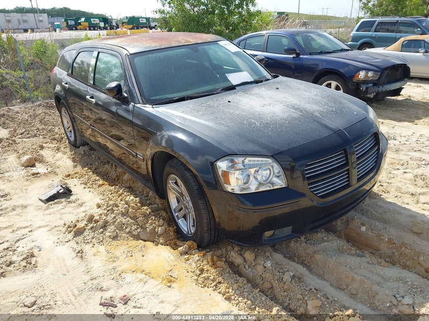 2005 Dodge Magnum Rt