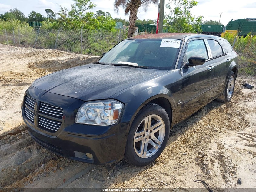 2005 Dodge Magnum Rt