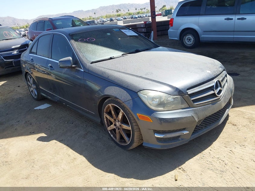 2013 Mercedes-Benz C 250 Sport