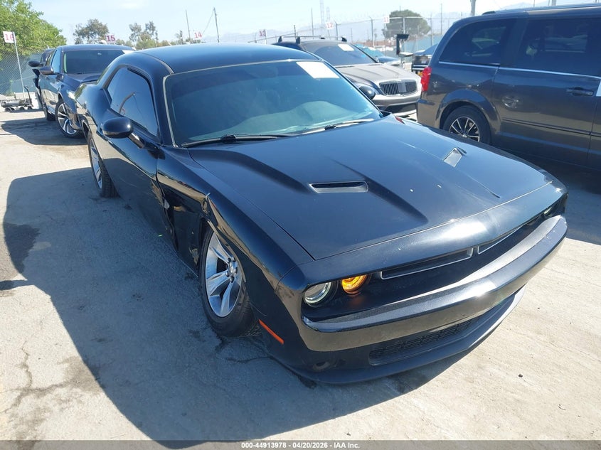 2019 Dodge Challenger Sxt