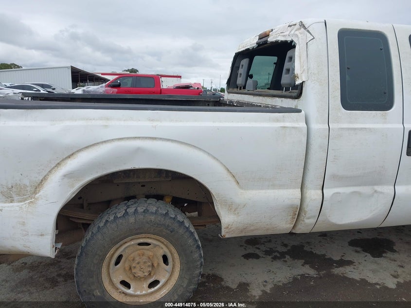 2012 Ford F250 6.2 F-250 Xl white Lot 111044914075 Vin 1FT7X2B67CEB25236