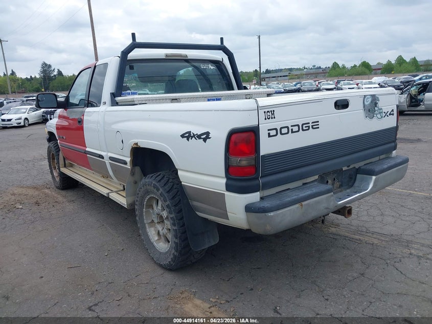 2000 Dodge Ram 1500 St