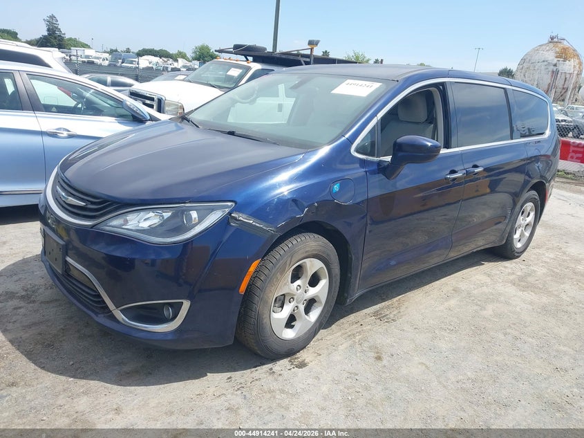2018 Chrysler Pacifica Hybrid Touring Plus