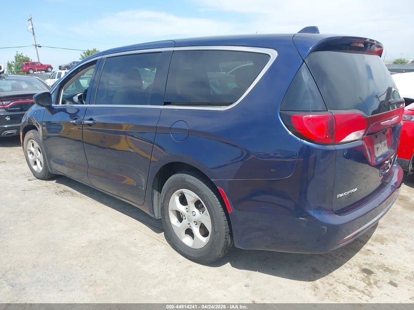2018 Chrysler Pacifica Hybrid Touring Plus