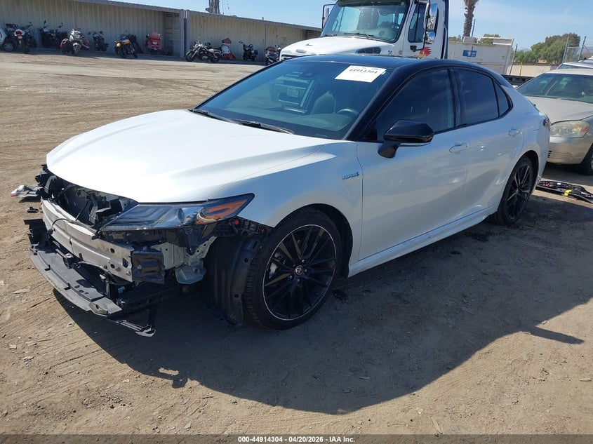 2021 Toyota Camry Xse Hybrid