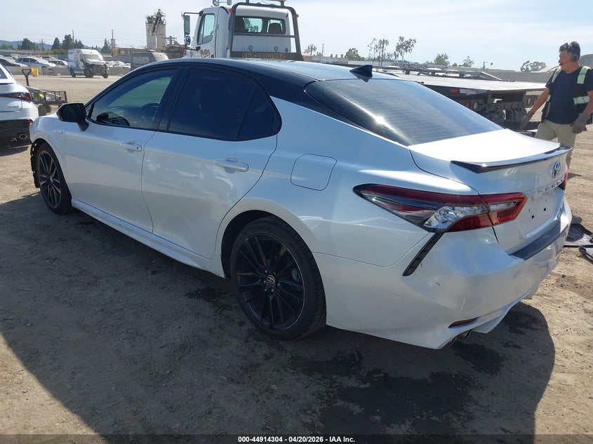 2021 Toyota Camry Xse Hybrid