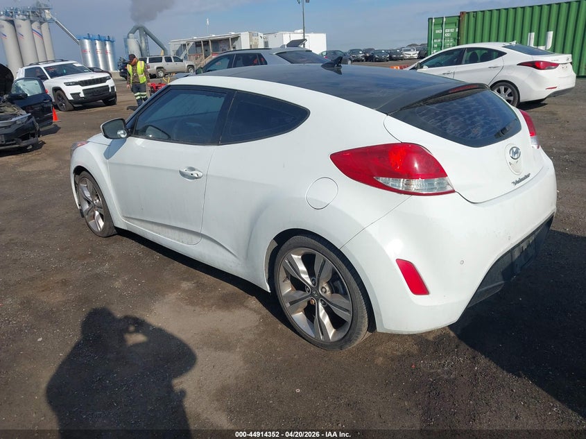2013 Hyundai Veloster Base W/Black