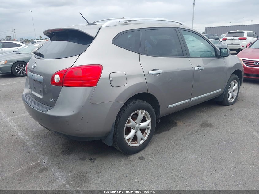 2011 Nissan Rogue Sv