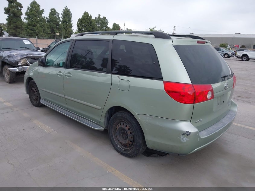 2007 Toyota Sienna Le