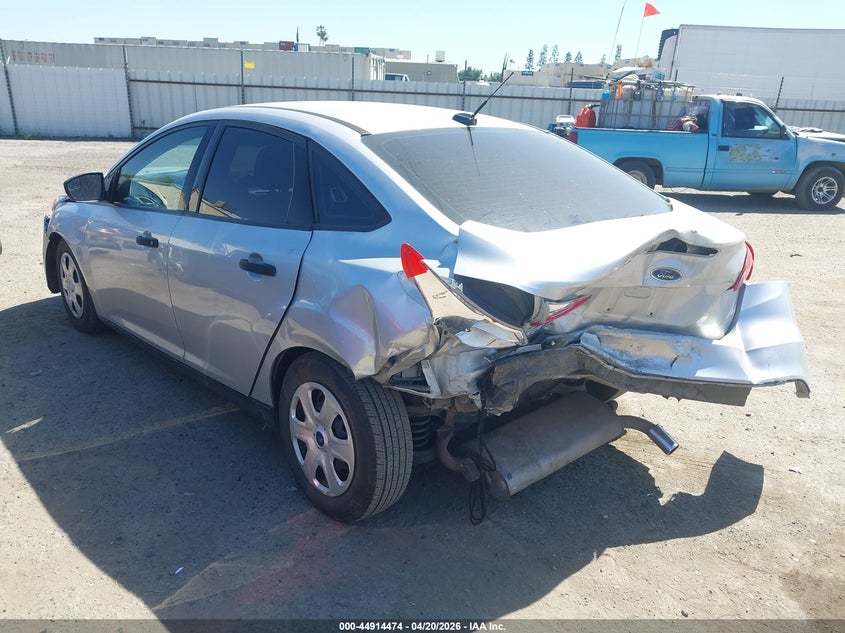 Vin: 1fadp3e24fl314854, lot: 45411844, ford focus s 20153