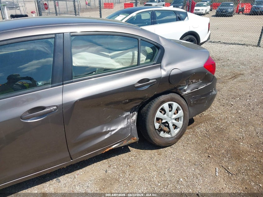 2012 Honda Civic 1.8 Lx Grey Lot 111044914546 Vin 19XFB2F54CE023392