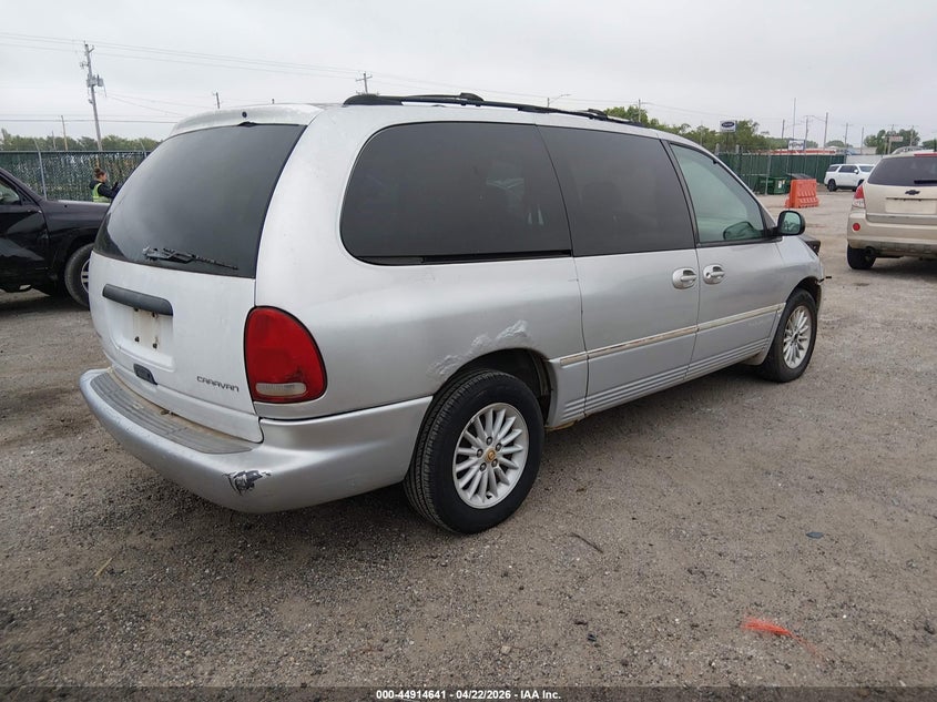 2000 Chrysler Town & Country Lxi