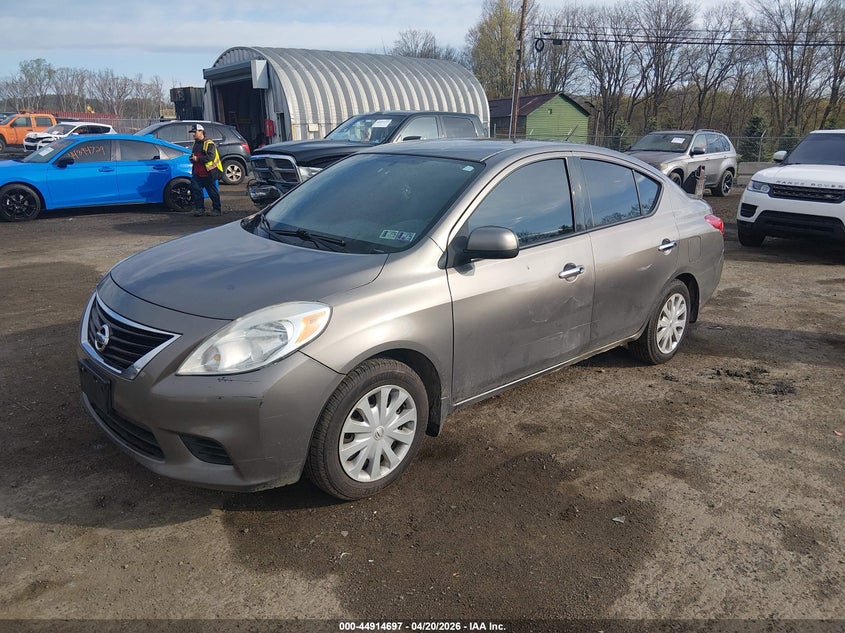 2014 Nissan Versa 1.6 Sv