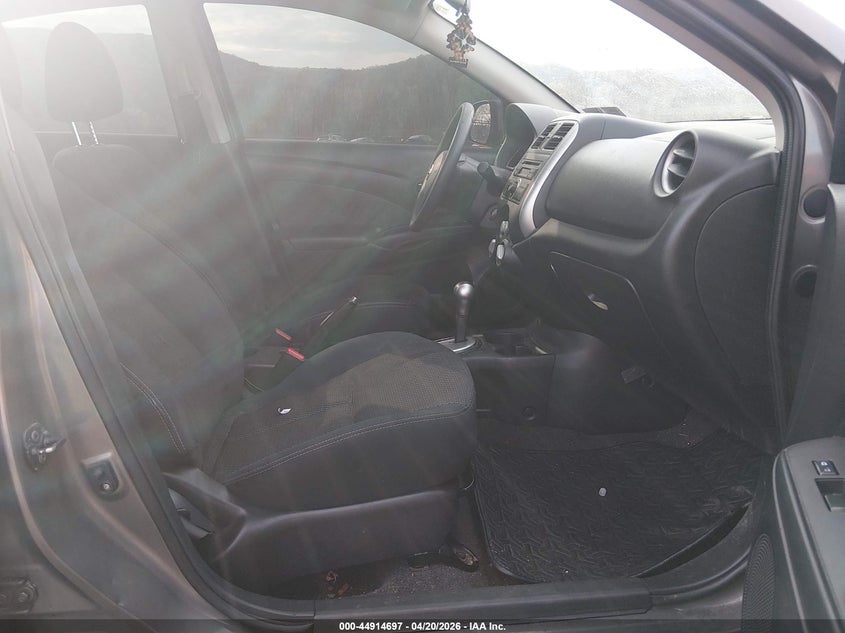 2014 Nissan Versa 1.6 Sv