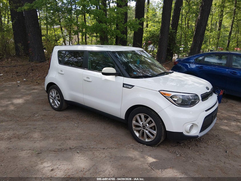 2019 Kia Soul +