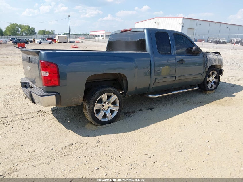 2012 Chevrolet Silverado 4.8 1500 Ls blue Lot 111044914718 Vin 1GCRCREA4CZ150925