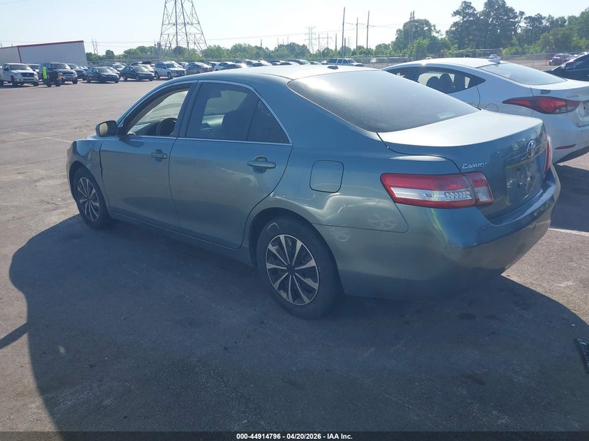 2010 Toyota Camry Le