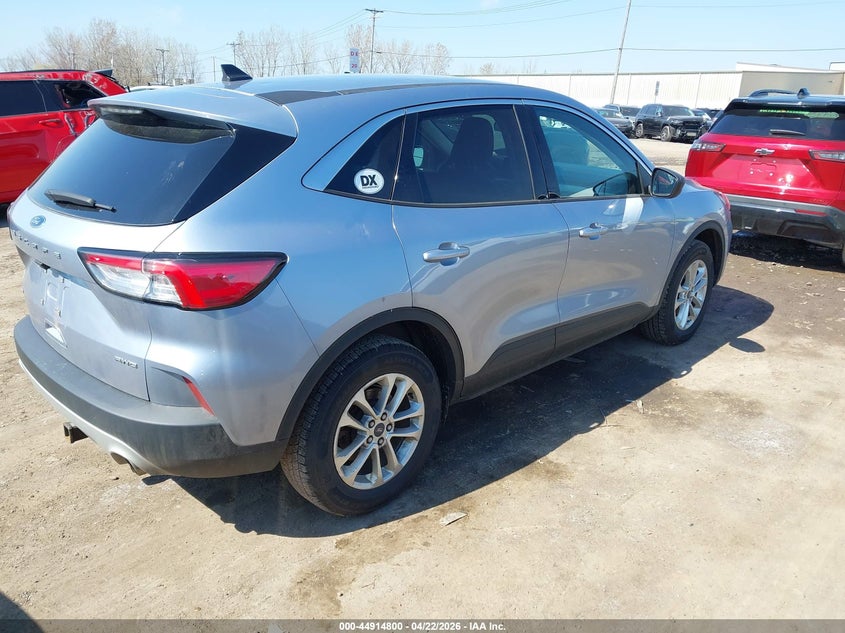 2022 Ford Escape Se