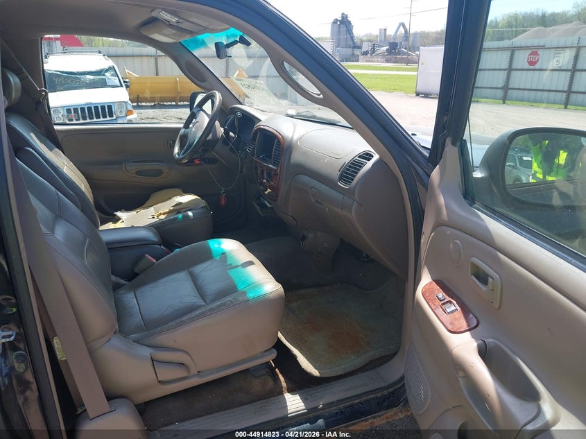 2001 Toyota Tundra Ltd V8