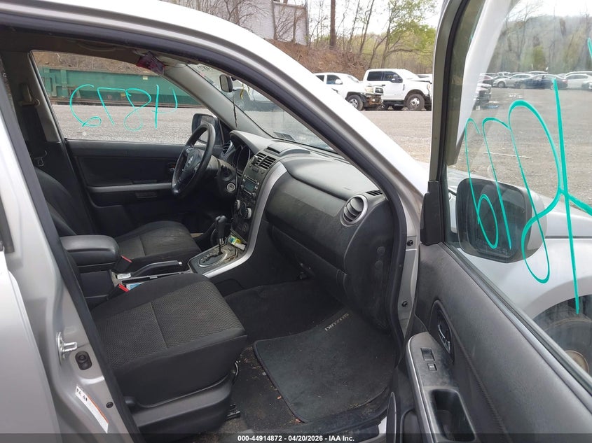 2011 Suzuki Grand Vitara Premium/Premium W/Alloy Wheels