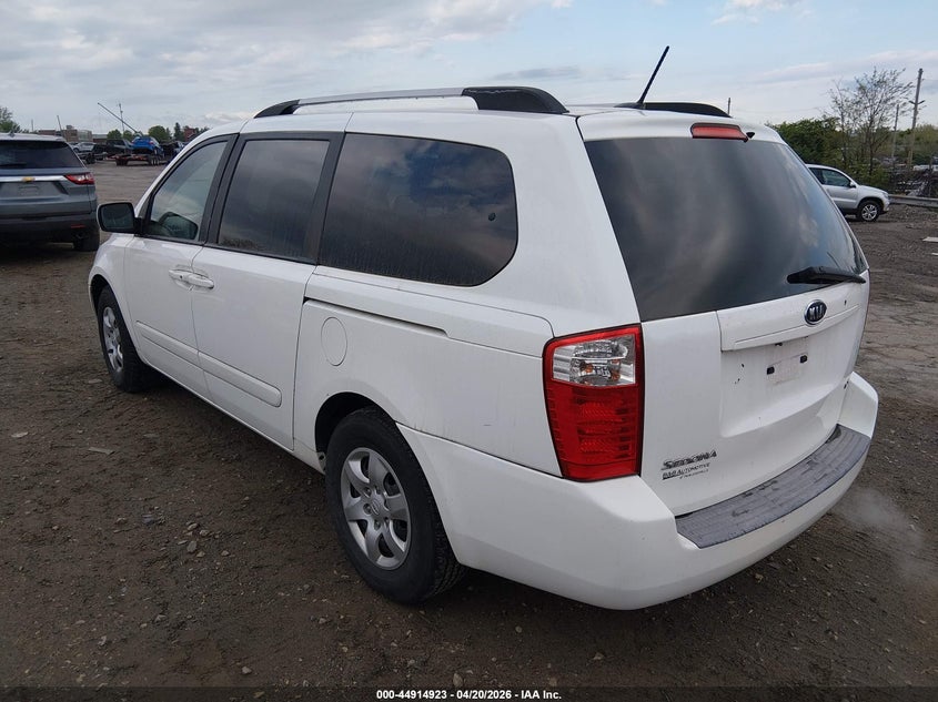 2009 Kia Sedona Lx
