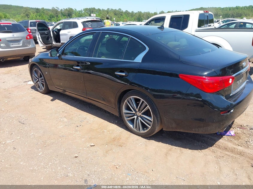 2014 Infiniti Q50 Premium
