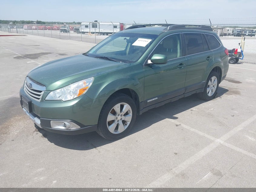2010 Subaru Outback 2.5i Limited 4S4BRBJC4A3373783 photo 1