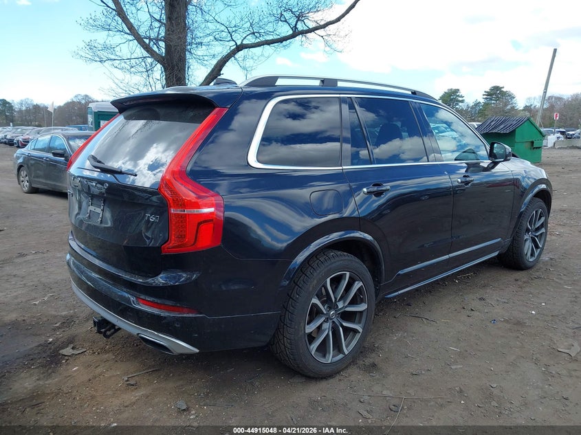 2016 Volvo Xc90 T6 Momentum