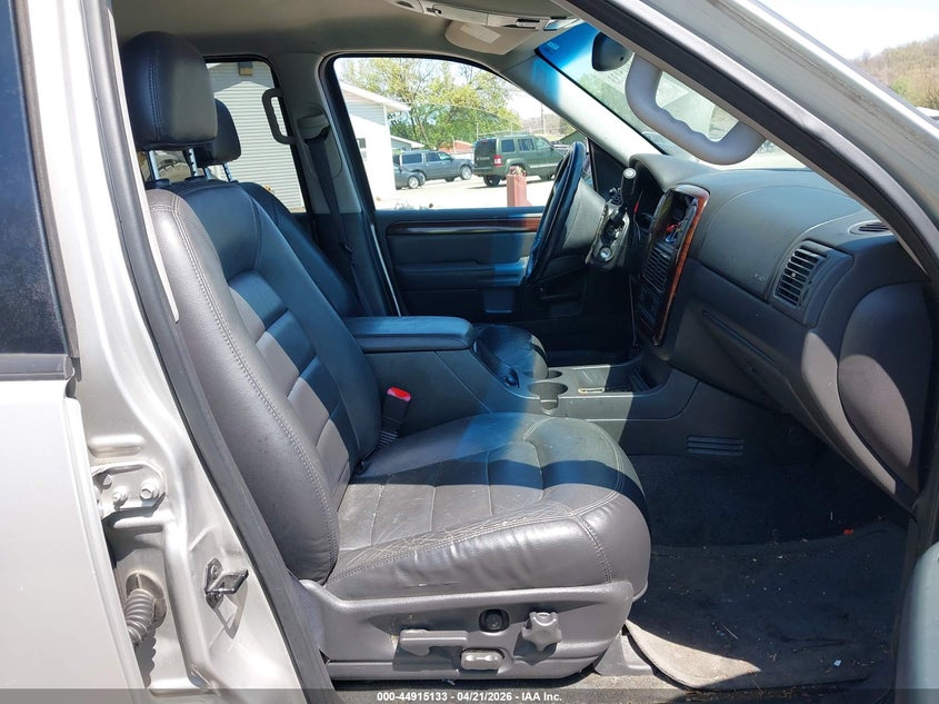 2003 Ford Explorer Limited