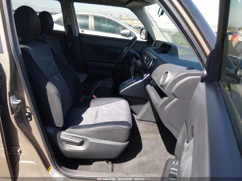 2011 Scion Xb