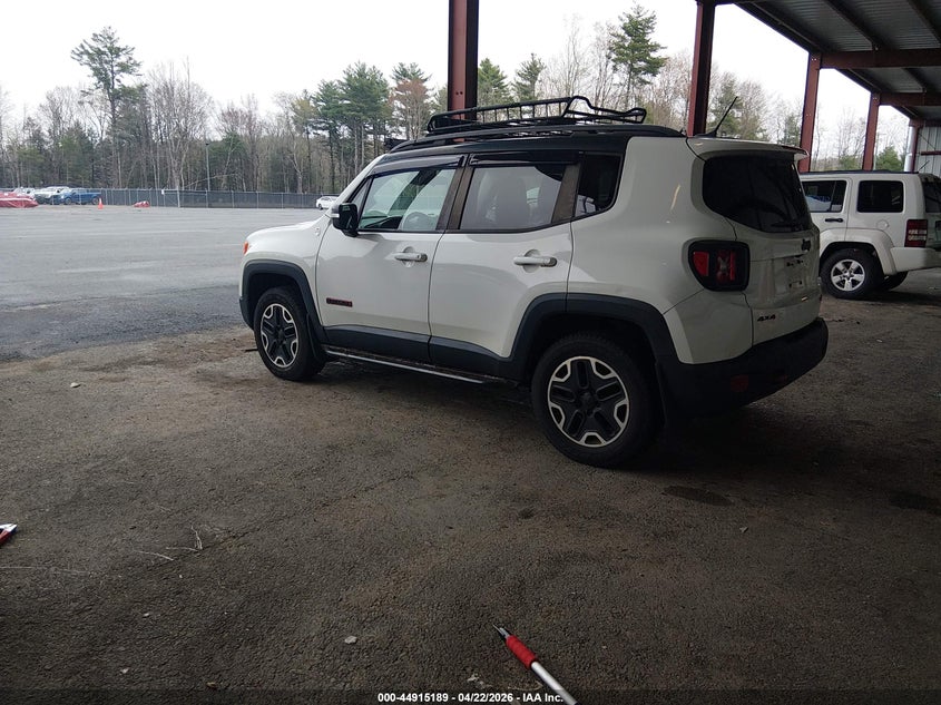 2015 Jeep Renegade Trailhawk