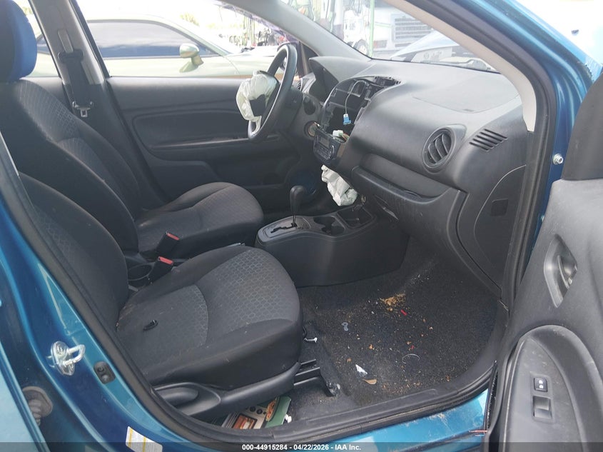 2015 Mitsubishi Mirage De