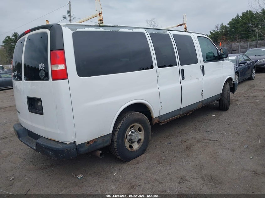 2012 Chevrolet Express 2500 Ls