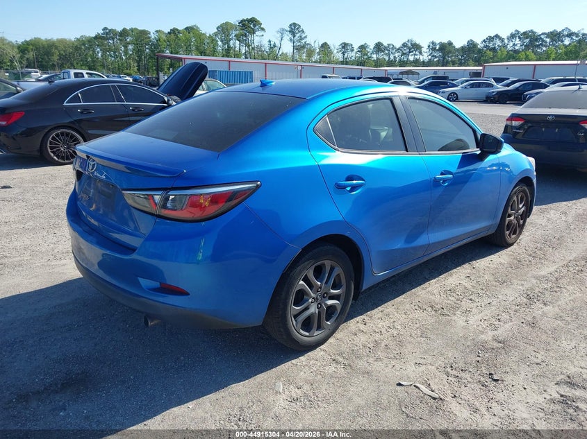 2019 Toyota Yaris Le