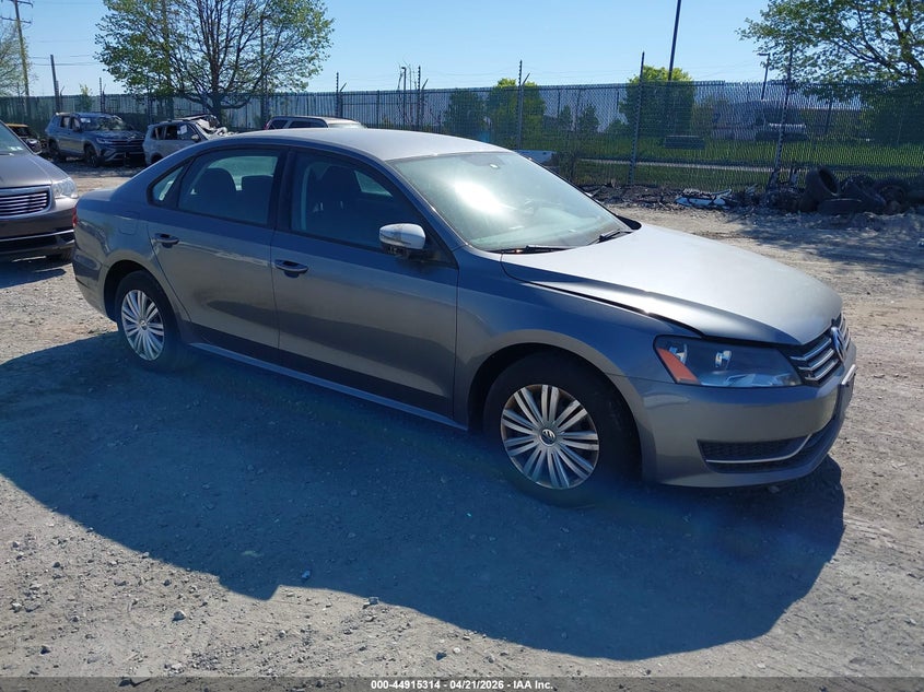 2014 Volkswagen Passat 1.8T S