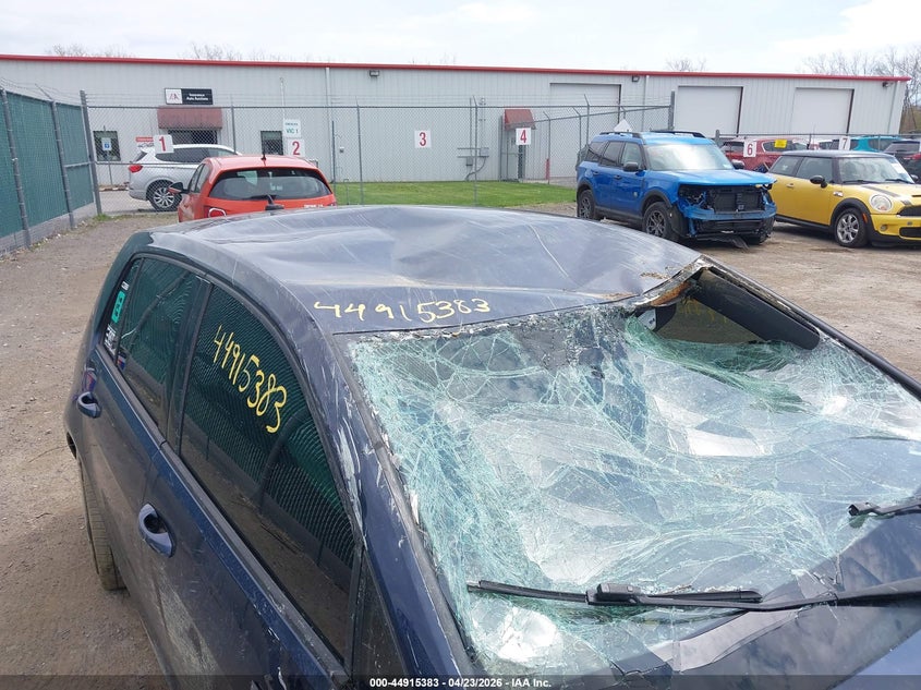 2015 Volkswagen Golf Gti 2.0T S 4-Door VIN: 3VW4T7AU8FM031776 Lot: 44915383