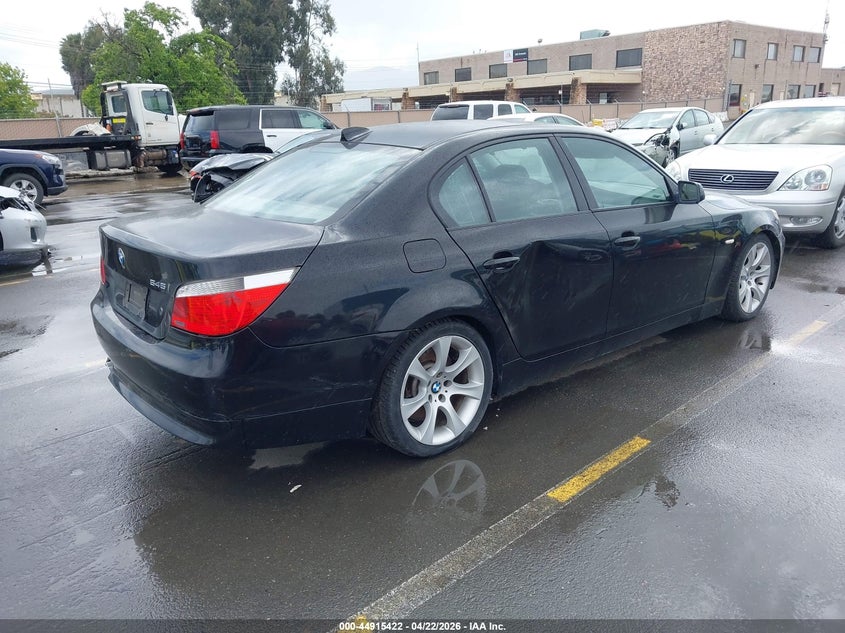 2005 BMW 545I