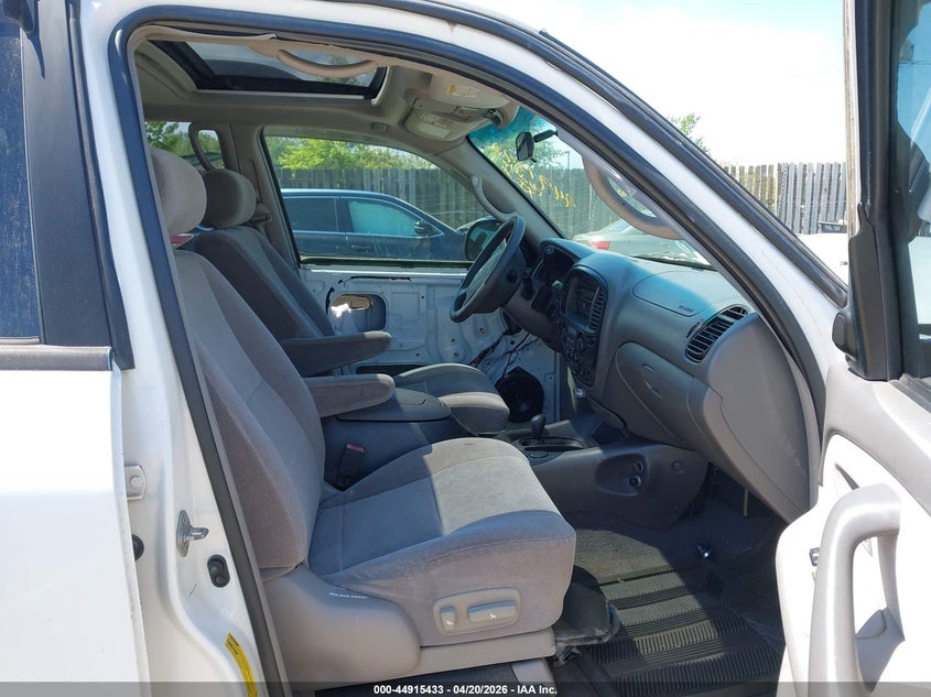 2003 Toyota Sequoia Sr5 V8