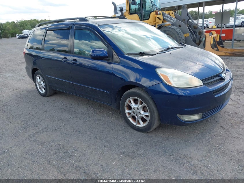2005 Toyota Sienna Xle