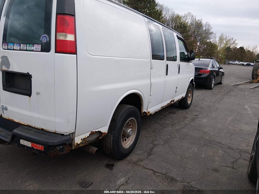 2011 Chevrolet Express 2500 Work Van