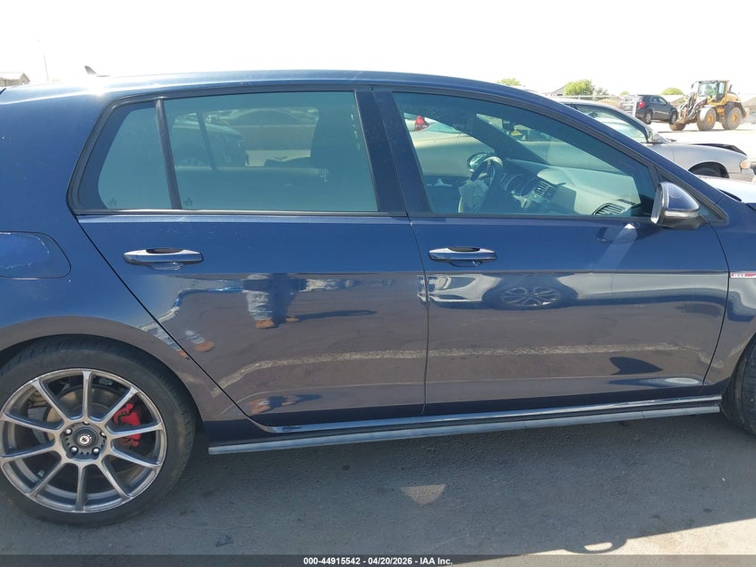 2015 Volkswagen Golf Gti 2.0T S 4-Door VIN: 3VW5T7AUXFM017236 Lot: 44915542