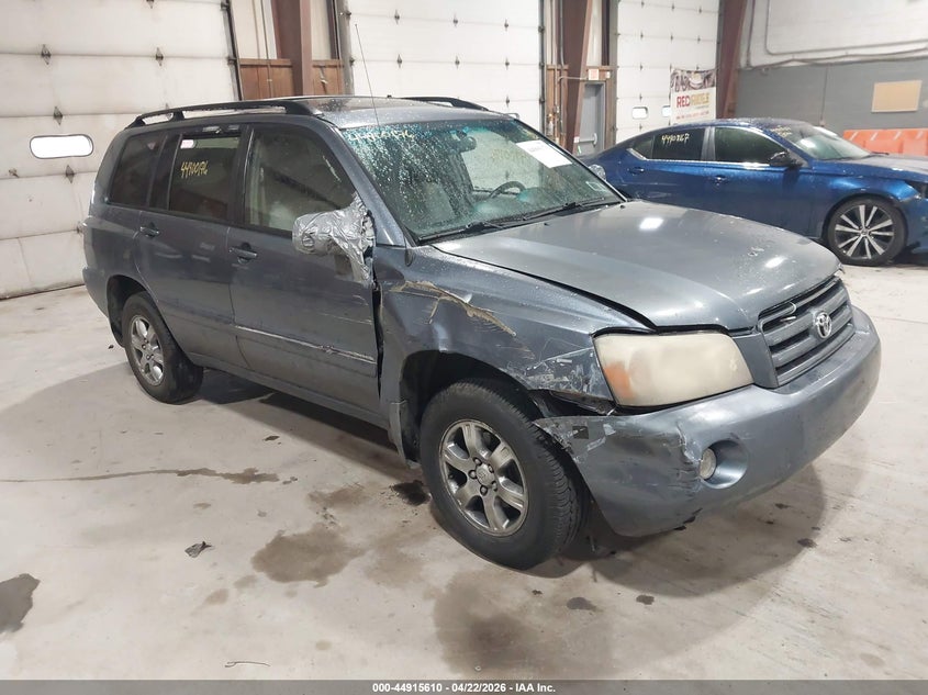 2004 Toyota Highlander V6