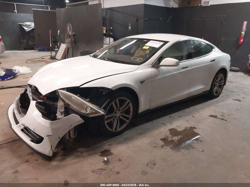 Vin: 5yjsa1h16ffp77270, lot: 45413029, tesla model s 60/70/85 20152