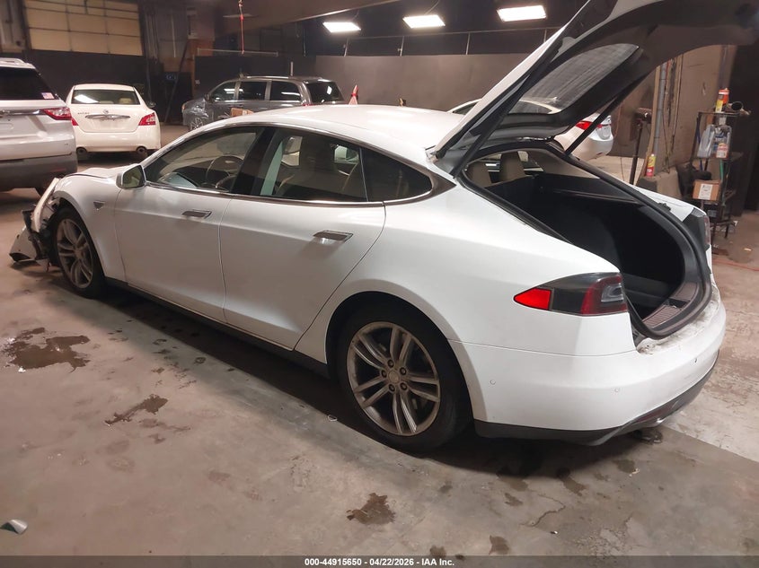 Vin: 5yjsa1h16ffp77270, lot: 45413029, tesla model s 60/70/85 20153
