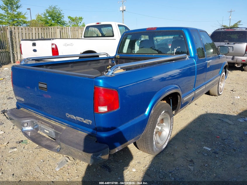2001 Chevrolet S-10 Ls