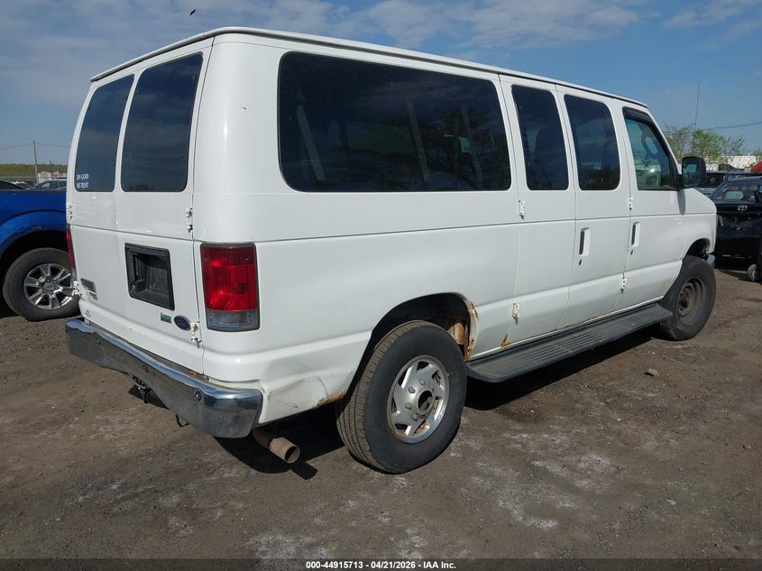 2009 Ford E-350 Super Duty Xlt