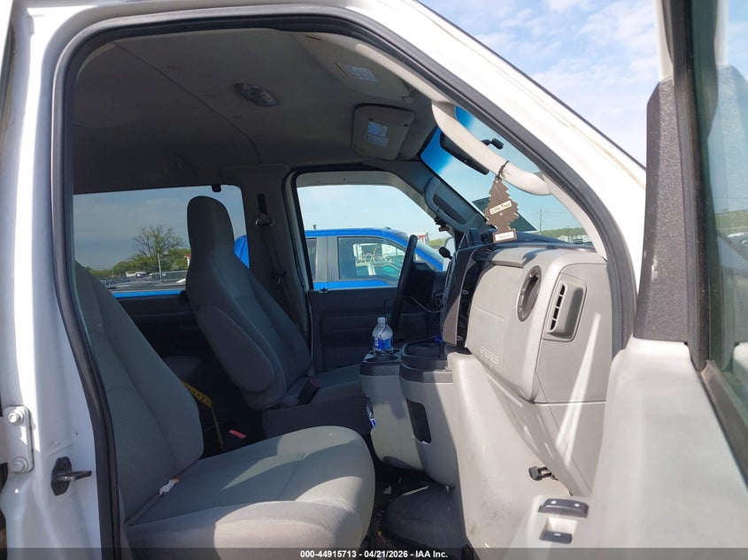 2009 Ford E-350 Super Duty Xlt