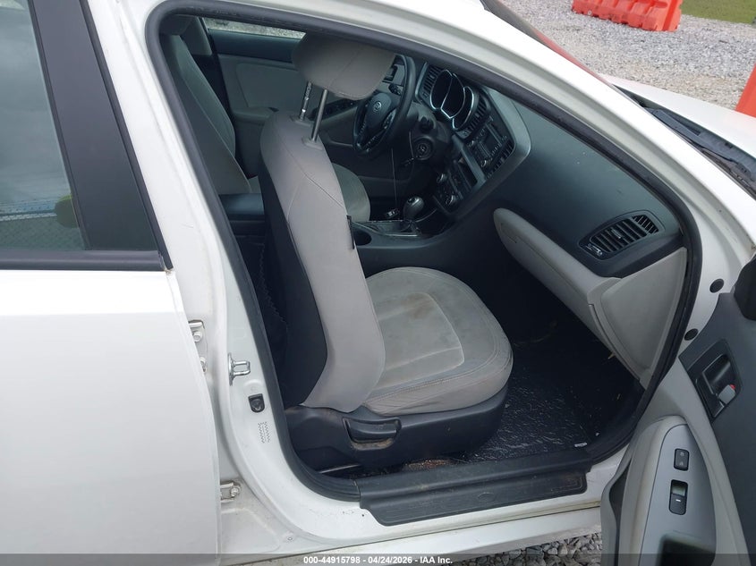 2011 KIA OPTIMA auction photo 5